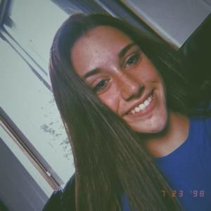 Meet your Posher, Madelynne